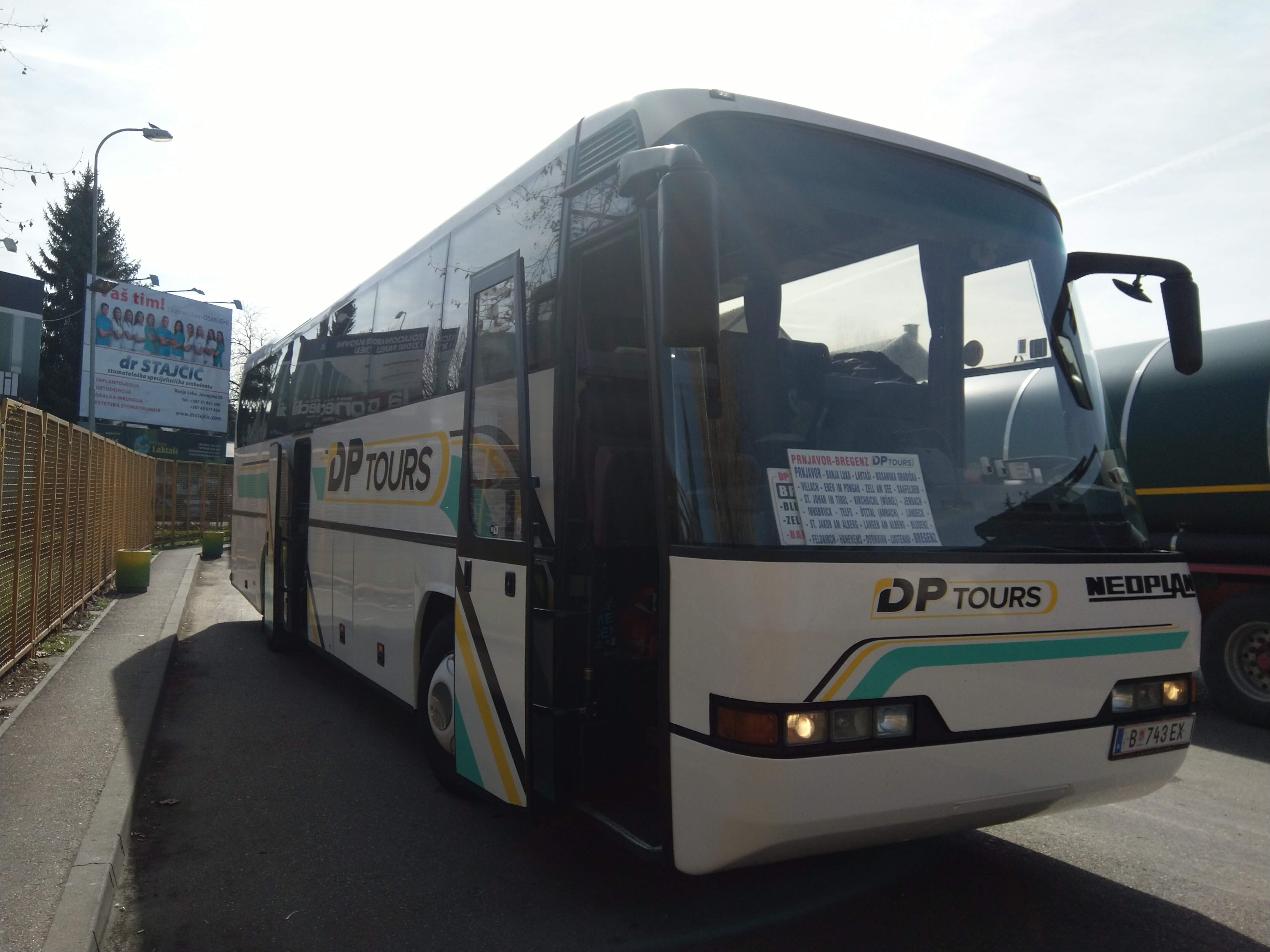 Neoplan Transliner N 316 SHD